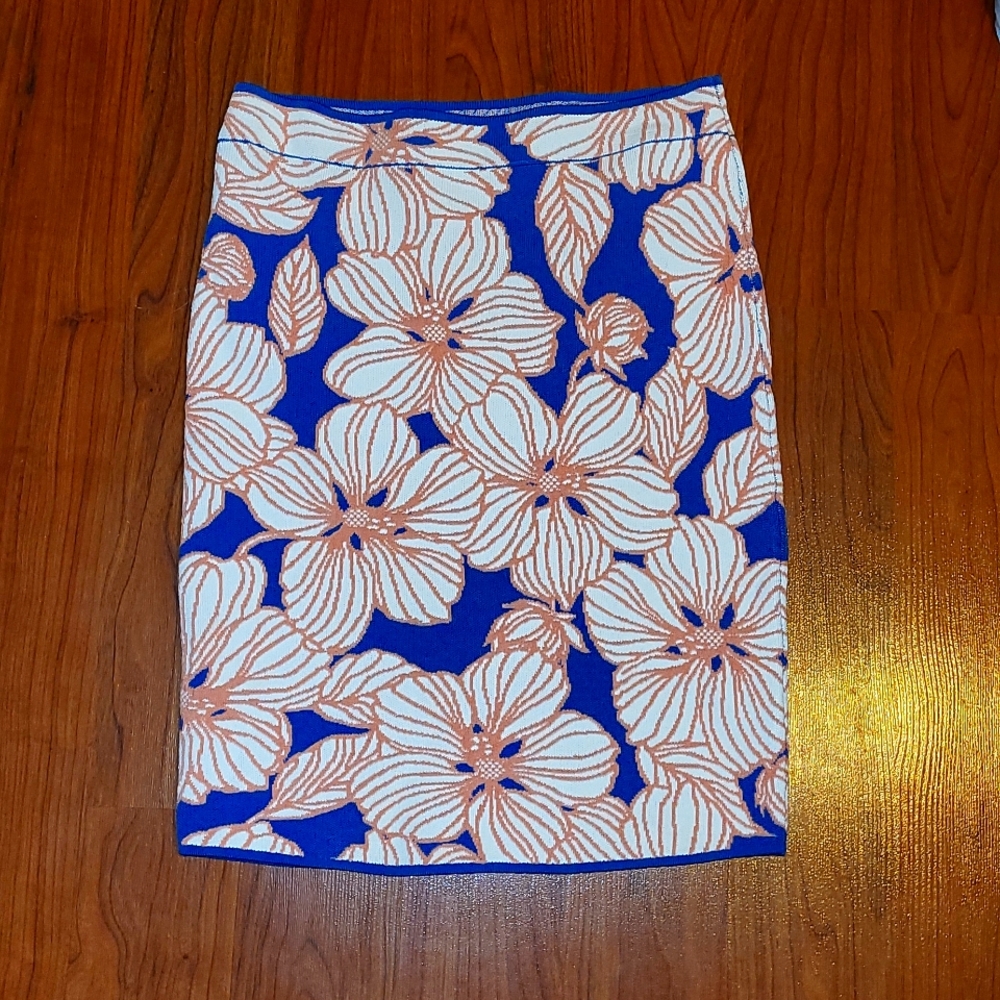 BCBG MaxAzria pencil skirt